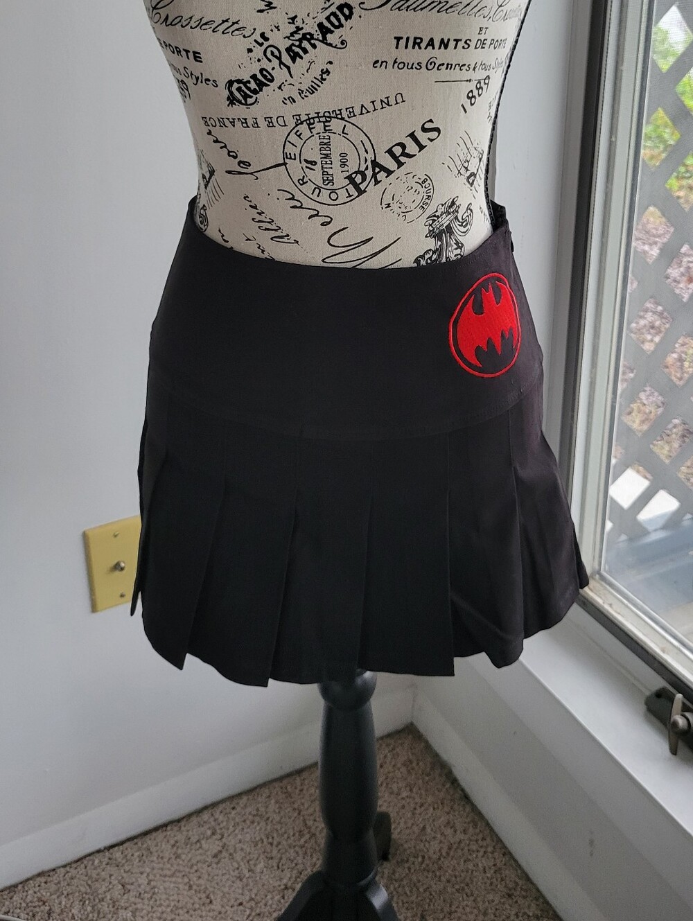 Dolls Kill X DC Batman You Summom3d Me  Black Stretch Twill Pleated Mini Skirt S